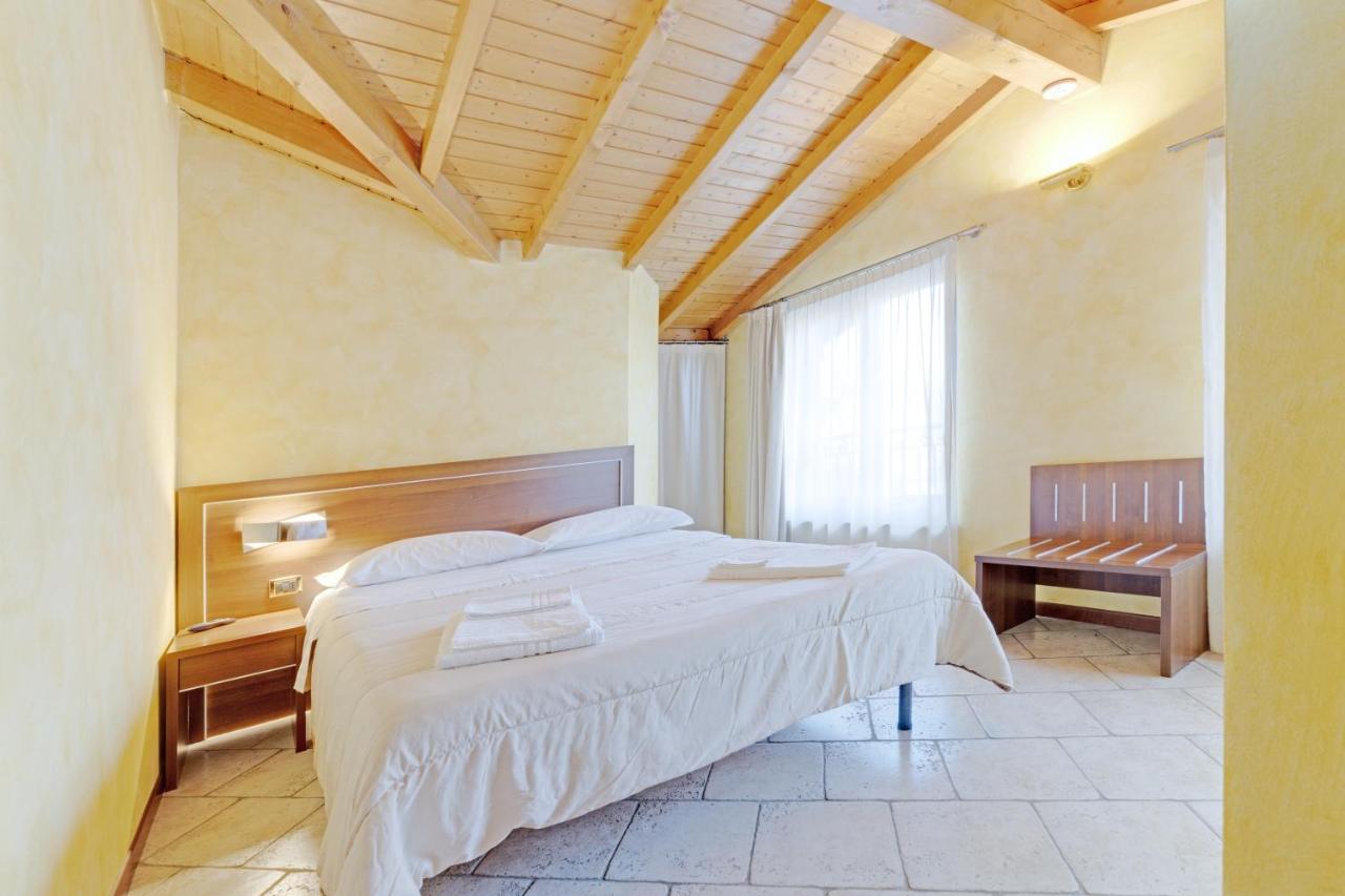 Hotel Grotto Bagat Lavena Ponte Tresa Dış mekan fotoğraf
