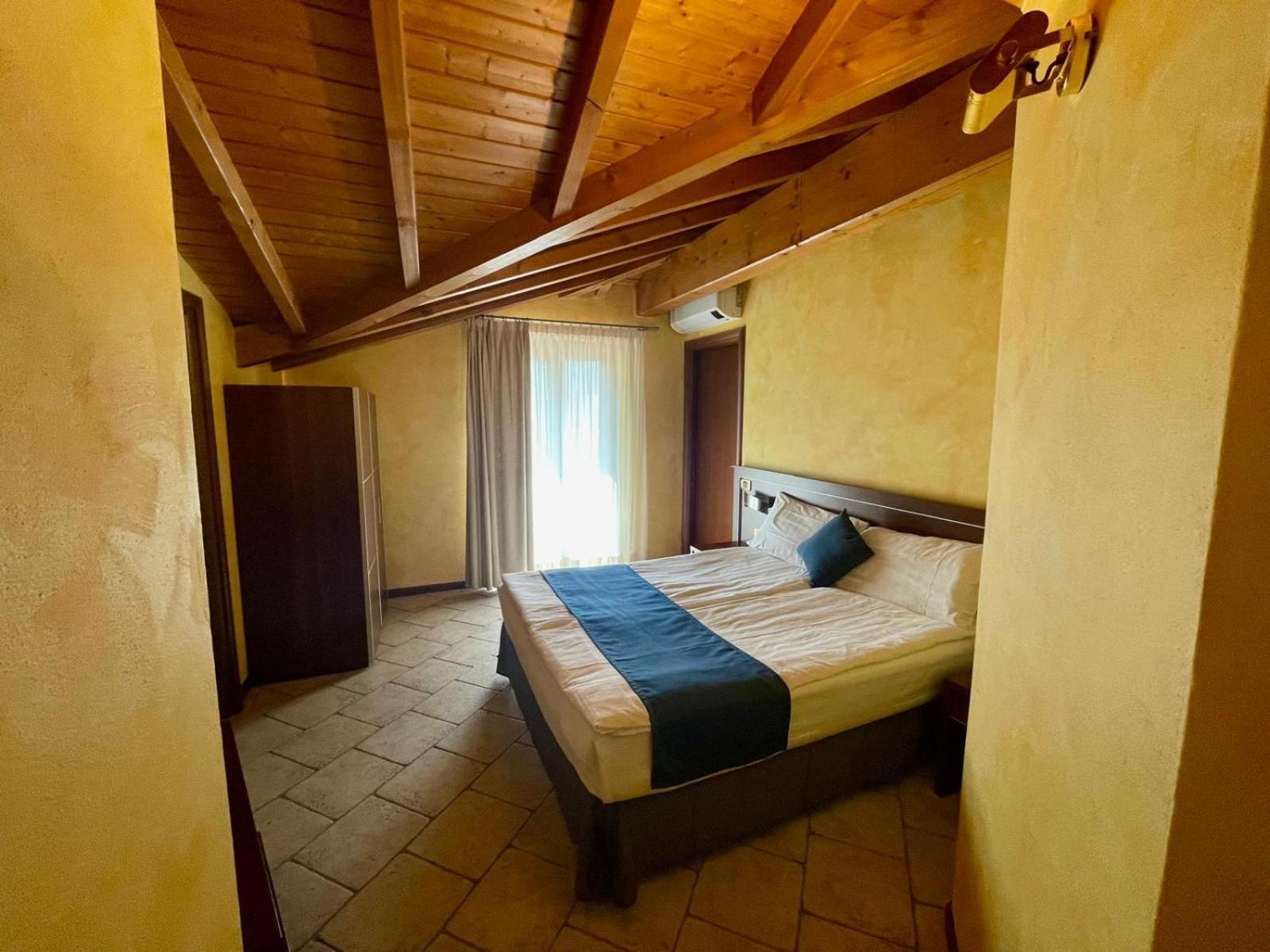 Hotel Grotto Bagat Lavena Ponte Tresa Dış mekan fotoğraf