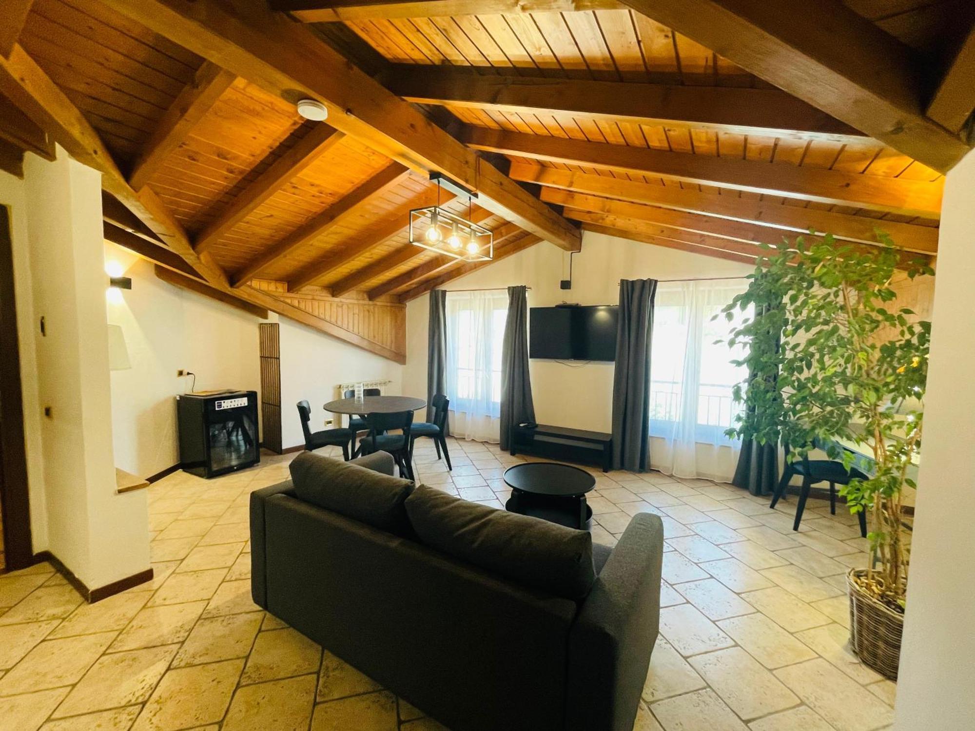 Hotel Grotto Bagat Lavena Ponte Tresa Dış mekan fotoğraf