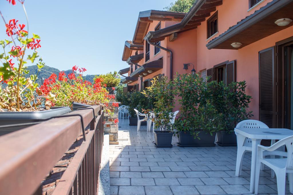 Hotel Grotto Bagat Lavena Ponte Tresa Dış mekan fotoğraf